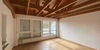 Stilvolle 2,5-Zimmer-Wohnung mit Balkon in Büsingen am Hochrhein