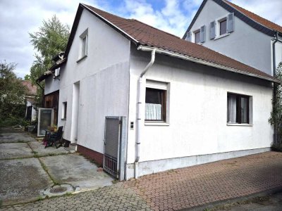 Handwerker aufgepasst ! ~2 Sanierungsbedürftige Doppelhaushälften ~