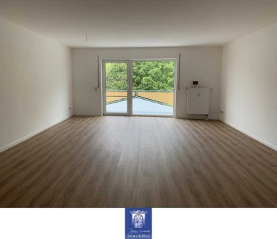 Charmante Singlewohnung mit viel Platz ... Balkon ... Abstellraum ... Stellplatz!