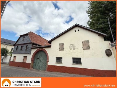 Investitionsfreudige aufgepasst: denkmalgeschützes Weingut mit zusätzlicher Bebauungsmöglichkeit!
