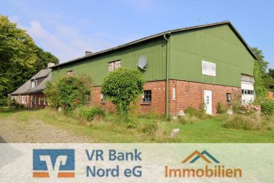 Resthof mit großem Platzangebot- Wohnen, Lagern, Gestalten
