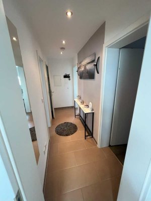 Charmante 2-Zimmer-Dachgeschosswohnung mit moderner Küche in der Altstadt von Seligenstadt