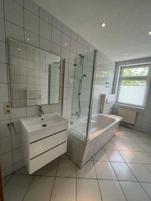 Schöne 2-Raum-Wohnung in Zwickau inkl. Küche und PKW-Stellplatz