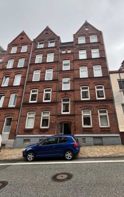 offene Besichtigung am Montag, den 28.07.25 17.00-18.30Uhr, frisch sanierte 2-Zimmer-Wohnung