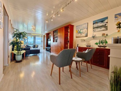 Großzügige 165m²-Wg (zwei Wohneinheiten) mit großem Weitblickbalkon - bahnhofsnah in Horrem