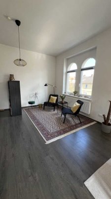 Helle & geräumige Stadtwohnung ab 01.07. inkl. Einbauküche