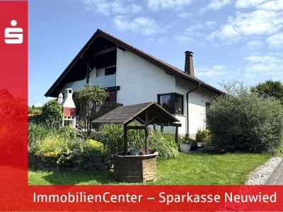 Großzügiges Einfamilienhaus mit separater Einliegerwohnung