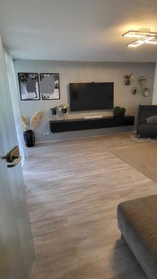 Geschmackvolle Wohnung mit dreieinhalb Zimmern in 75417, Mühlacker