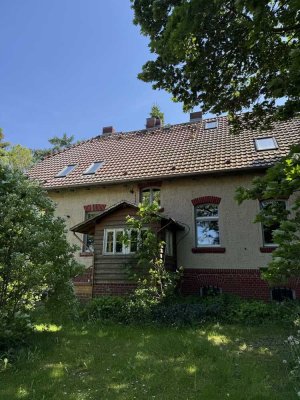 saniertes 6-Zimmer-Einfamilienhaus mit gehobener Innenausstattung in Tauche