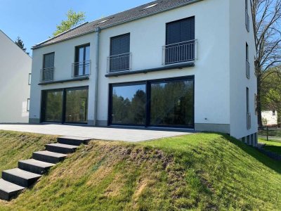 Schöne Doppelhaushälfte in guter Lage