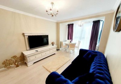 Stilvolle, gepflegte 2-Zimmer-Wohnung mit Balkon und Einbauküche in Gilching
