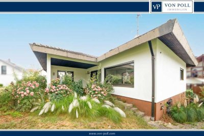 Stilvoller Bungalow mit Einliegerwohnung, Süd-West-Garten und einer Doppelgarage.