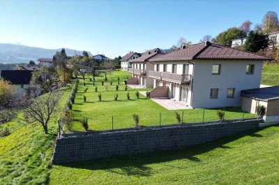 Neubau-Erstbezug: Doppelhaushälften in Naturlage mit Südblick