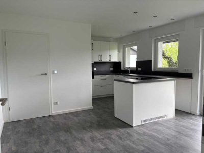 Kernsanierte Wohnung (70 qm) in Schoden zu vermieten