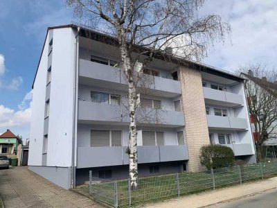 Frisch renovierte Dachgeschosswohnung