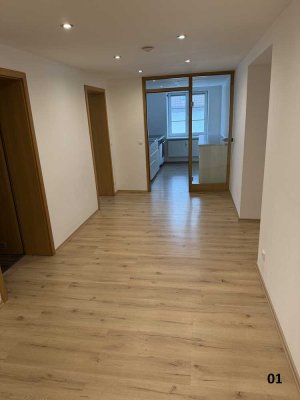 Schöne 3-Raum-Wohnung mit gehobener Innenausstattung in Hofstetten
