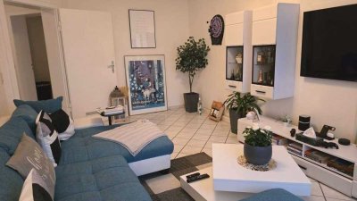 Schicke 3 ZW- im 3.OG- 5 Minuten Fußweg direkt in die City von HU und zur naheliegenden Kinzig!