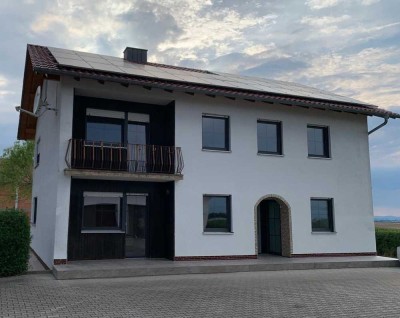 Charmantes, saniertes Einfamilienhaus mit Bayerwaldblick