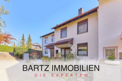 Reihenmittelhaus mit idyllischem Garten und Ausbaupotenzial