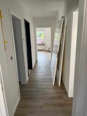 Erstbezug nach Sanierung mit Terrasse 3-Raum-EG-Wohnung in ruhiger, zentraler Lage in Hanau