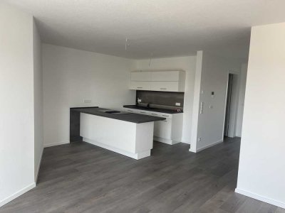Traumhafte 2 Zi. Neubauwhg, ganz oben mit Fernblick, EBK+Kochinsel,  zentral Glockenhof