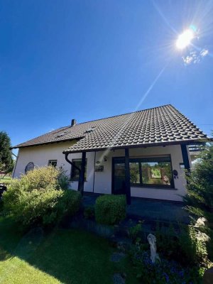 Idyllisches Einfamilienhaus mit liebevoll angelegtem Garten - Ruheoase in Haunetal-Wehrda