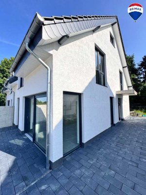 Neubau-Doppelhaushälfte in ruhiger Sackgasse von Herford – Erstbezug!