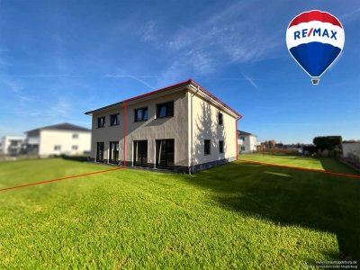 Exklusive Neubau-Doppelhaushälfte in Ottersleben – Großes Grundstück & 1 Monat Kaltmietfrei!