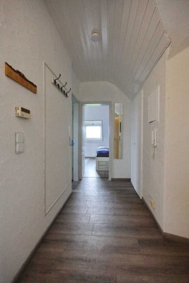gemütliche 2-Zimmer-Dachgeschosswohnung in ruhiger, naturnaher Lage