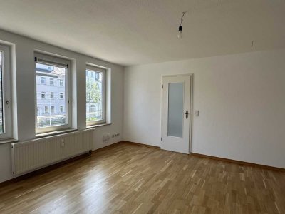 ***Schöne 3-Zimmerwohnung mit Wannenbad und Abstellkammer***