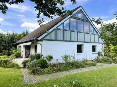 Zu verkaufen: Raumwunder auf tollem, grünem Grundstück in beliebter Lage von Buchholz!