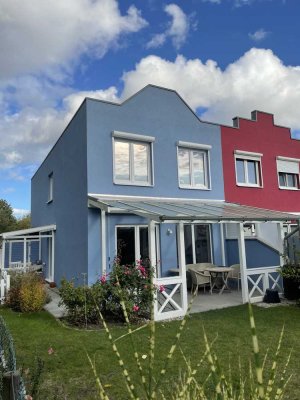 Gepflegtes Reiheneckhaus im Hochschlstadtteil