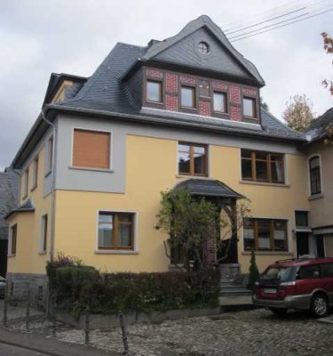 Helle 4-Zimmer-Wohnung im 2. OG in Arzbach