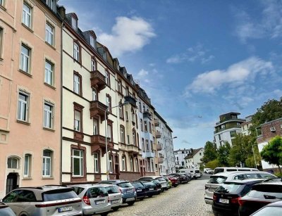 Altbau Wohnung und eigener Garten mitten im Herzen von Frankfurt!? Ja hier!