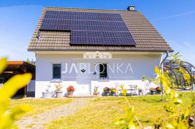 +++RESERVIERT+++ Modernes Zuhause mit Wärmepumpe und Wintergarten - Courtagefrei für Käufer