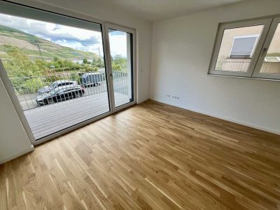 Erstbezug: Moderne 2-Zimmer-Neubauwohnung mit Balkon und Rheintalblick