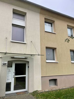 Helle 2-Zimmer-Wohnung mit Balkon im 1. OG in Willich/Neersen