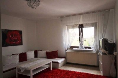 Gemütliche 1 Zimmer-Whg. mit 36 qm Wfl. im 1. OG