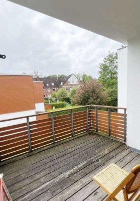 HELLE 3-ZI. WOHNUNG MIT EBK, BALKON, FAHRSTUHL, KELLER IN SEHR GUTER LAGE