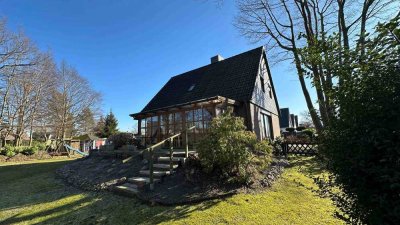 Einfamilienhaus mit viel Potenzial auf großem Grundstück inkl. Vollkeller und Garage