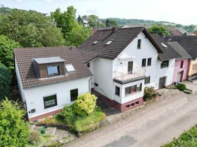 Für Investoren: Mehrfamilienhaus mit 4 Wohnungen in Temmels, grenznah zu Luxemburg