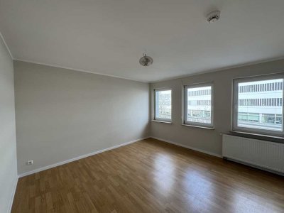 Großzügige 2-Zimmer-Wohnung mit Balkon direkt an der HTWK Leipzig