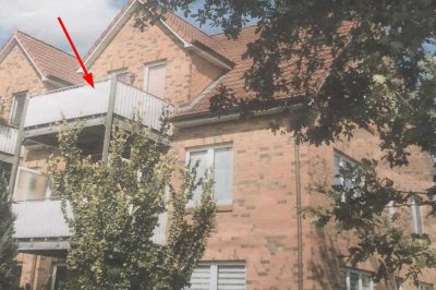Attraktive 2-Zimmer-Dachgeschosswohnung mit Balkon und EBK in Schortens