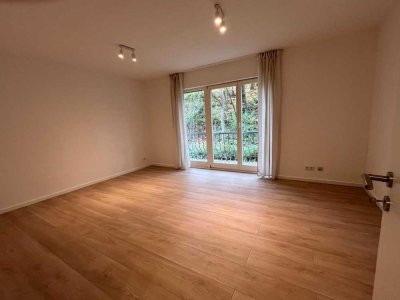 Moderne 1-Zimmer Wohnung im EG mit EBK u. Stellplatz