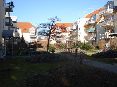 Helle 2,5-Zimmer-Wohnung in ruhiger Lage in Potsdam Bornstedt