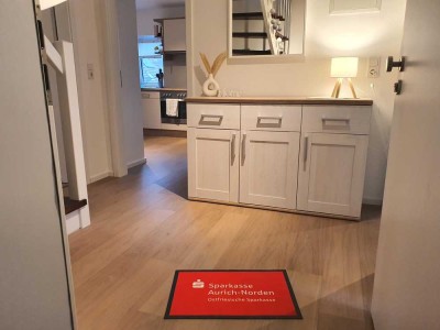 Moderne Dachgeschosswohnung in Aurich-Egels 
Geräumig, modern und lichtdurchflutet