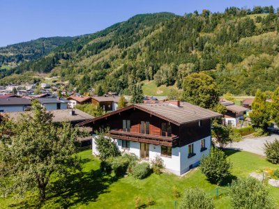 Sonniges Grundstück mit Altbestand und Gletscherblick