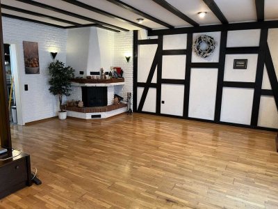 Sehr schöne 4-Zimmer Wohnung mit Balkon in Siegen