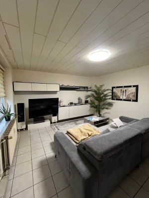 Gepflegte 2-Zi. Wohnung zu vermieten! *Auf Wunsch mit Möbelübernahme*