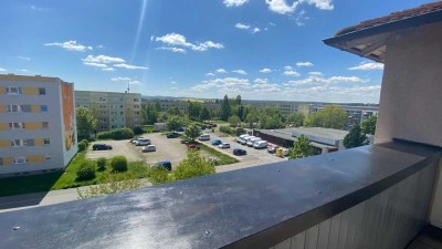 2-Zi.-Whg. mit Balkon, Lift und Tiefgarage